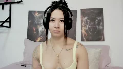 Snapshot of angel_martins chatting on 04/27/26, 11:52 Angel online show from 04/27/26, 11:52