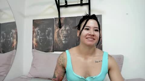 Snapshot of angel_martins chatting on 05/22/26, 03:39 Angel online show from 05/22/26, 03:39