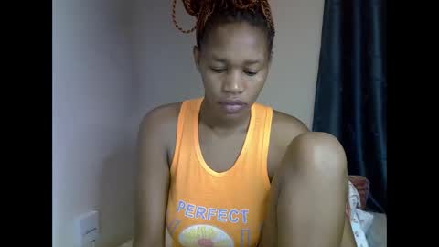 Snapshot of angel_mia5 chatting on 04/06/26, 05:30 angel_mia5 online show from 04/06/26, 05:30