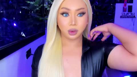 Snapshot of angel_off_hell chatting on 04/06/26, 10:54 Angel No Mercy online show from 04/06/26, 10:54