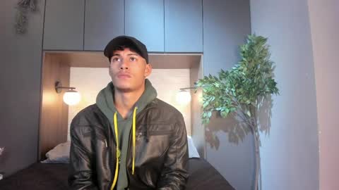 Angel  online show from 04/24/26, 12:07