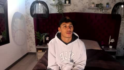Angel  online show from 05/02/26, 12:10