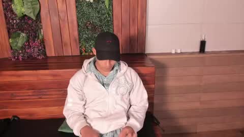 Angel  online show from 05/09/26, 12:10
