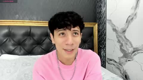 Snapshot of angel_st1 chatting on 05/18/26, 05:02 Angel online show from 05/18/26, 05:02