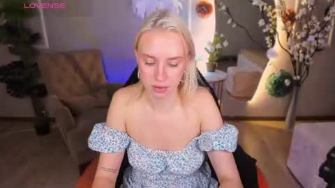 Snapshot of angel_tessa chatting on 07/03/26, 02:07 Angelica online show from 07/03/26, 02:07