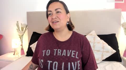 angel_velvet_ online show from 02/25/26, 05:22