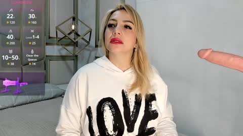 Angel  online show from 01/11/25, 10:19