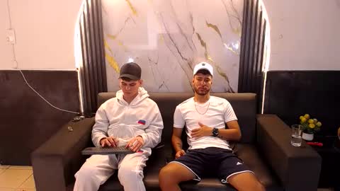 Snapshot of angel_villareal_ chatting on 03/05/26, 05:14 angel_villareal_ online show from 03/05/26, 05:14