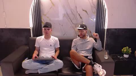 Snapshot of angel_villareal_ chatting on 03/06/26, 10:01 angel_villareal_ online show from 03/06/26, 10:01