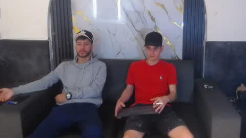 Snapshot of angel_villareal_ chatting on 03/10/26, 05:45 angel_villareal_ online show from 03/10/26, 05:45