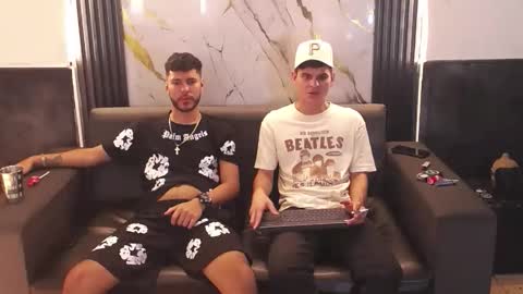 Snapshot of angel_villareal_ chatting on 03/16/26, 05:44 angel_villareal_ online show from 03/16/26, 05:44