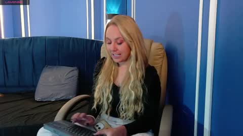 Angel online show from 04/20/26, 11:46