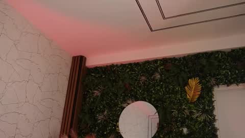 Anysia online show from 12/04/25, 05:06