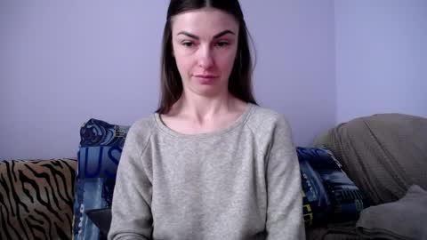 Snapshot of angel_zoe77 chatting on 04/19/26, 11:31 Zoe online show from 04/19/26, 11:31