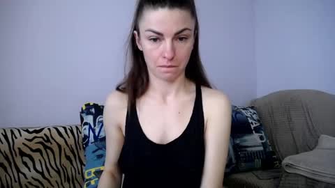 Snapshot of angel_zoe77 chatting on 05/19/26, 08:31 Zoe online show from 05/19/26, 08:31