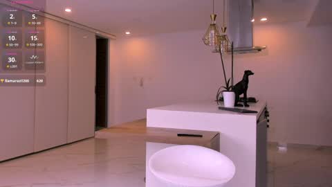 Snapshot of angela_bonetti chatting on 04/17/26, 01:41 Angela Bonetti online show from 04/17/26, 01:41