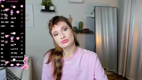 angela_fog online show from 10/19/25, 08:31
