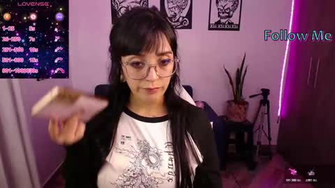 Angela online show from 12/03/25, 11:14