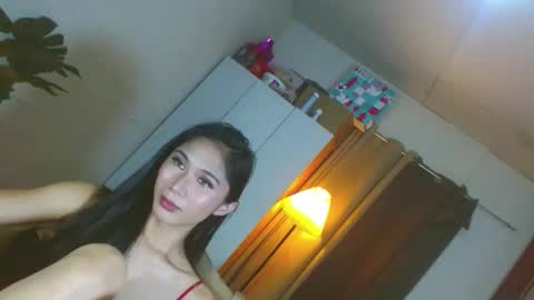 angela online show from 05/15/26, 07:32