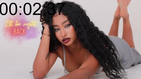 Snapshot of angela_reed chatting on 01/31/25, 06:47 Angela online show from 01/31/25, 06:47