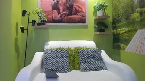 angela_rendon online show from 07/21/26, 11:01