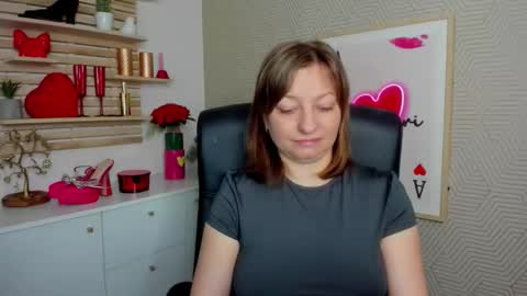 Snapshot of angela_samt chatting on 04/02/26, 05:27 Angela online show from 04/02/26, 05:27