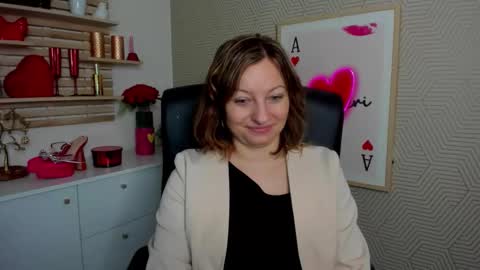 Snapshot of angela_samt chatting on 04/07/26, 05:41 Angela online show from 04/07/26, 05:41