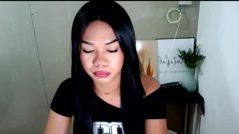 Snapshot of angela_star888 chatting on 05/11/26, 09:23 angela_star888 online show from 05/11/26, 09:23