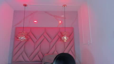 Snapshot of angelaa_cute chatting on 05/23/26, 06:34 ANGELA online show from 05/23/26, 06:34
