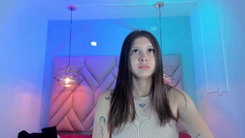 Snapshot of angelaa_cute chatting on 07/06/26, 12:13 ANGELA online show from 07/06/26, 12:13