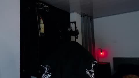 Snapshot of angelabl0odborne chatting on 03/30/26, 11:17 Angela help me reach 100 thumbs up online show from 03/30/26, 11:17