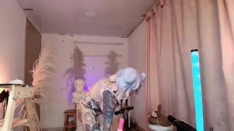 Snapshot of angelacianuro_2 chatting on 02/20/26, 02:52 Angela Cianuro online show from 02/20/26, 02:52