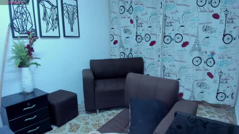 Angela online show from 01/28/25, 08:57