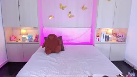 angelariverss online show from 03/01/26, 12:18