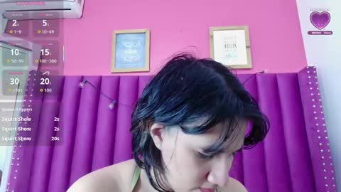 Snapshot of angelarumiee chatting on 11/25/25, 02:55 Angela online show from 11/25/25, 02:55