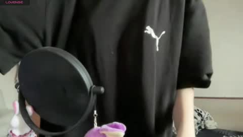 Angela online show from 10/14/25, 06:47