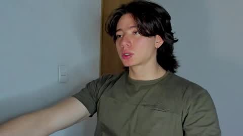 Angel Bennet online show from 11/19/25, 12:54