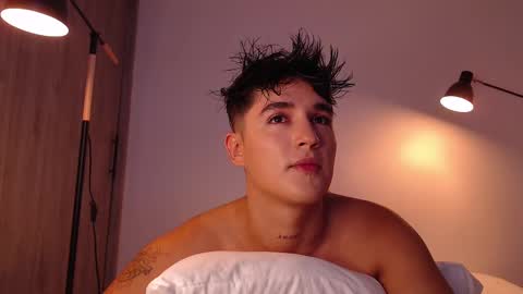 Snapshot of angelcossio chatting on 02/23/25, 02:29 Angel online show from 02/23/25, 02:29