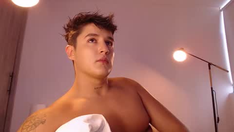 Snapshot of angelcossio chatting on 11/12/25, 09:03 Angel online show from 11/12/25, 09:03