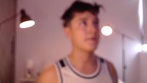 Snapshot of angelcossio chatting on 12/16/25, 06:02 Angel online show from 12/16/25, 06:02