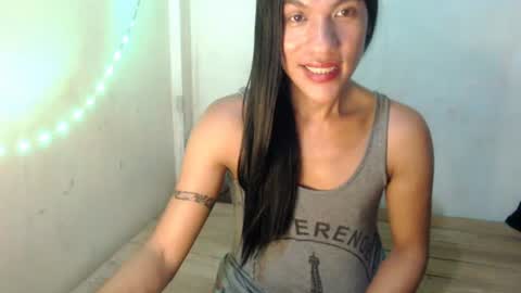 Snapshot of angeldark_satisfactionxxx chatting on 07/27/26, 01:51 ANGELDARK online show from 07/27/26, 01:51