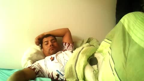 Snapshot of angeldavid90 chatting on 11/30/25, 12:31 angeldavid90 online show from 11/30/25, 12:31