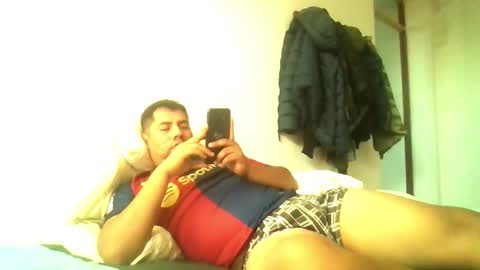 Snapshot of angeldavid90 chatting on 12/20/25, 11:50 angeldavid90 online show from 12/20/25, 11:50