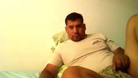 Snapshot of angeldavid90 chatting on 02/02/26, 04:38 angeldavid90 online show from 02/02/26, 04:38