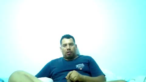 Snapshot of angeldavid90 chatting on 03/19/26, 11:42 angeldavid90 online show from 03/19/26, 11:42
