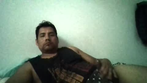Snapshot of angeldavid90 chatting on 04/29/26, 11:00 angeldavid90 online show from 04/29/26, 11:00