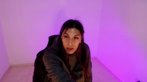 Snapshot of angele_johnson chatting on 04/03/26, 07:34 angele online show from 04/03/26, 07:34