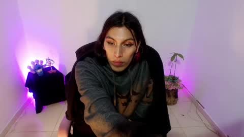 angele online show from 06/08/26, 07:36