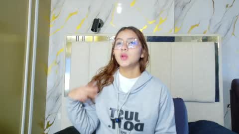 angel online show from 05/09/26, 03:28