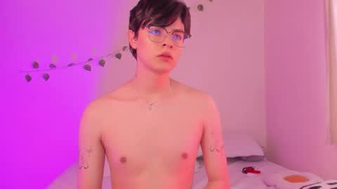 Snapshot of angelfiore chatting on 11/04/25, 04:39 Angel Fiore online show from 11/04/25, 04:39